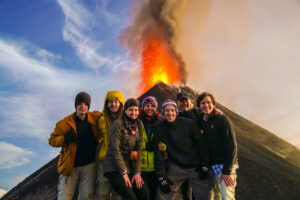 Expedicion-de-volcanes-d36786b___medialibrary_original_1433_955